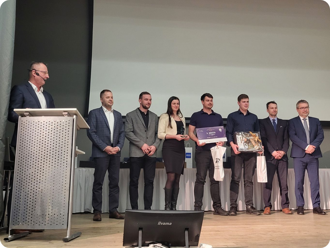 mléčna-farma-roku-3a